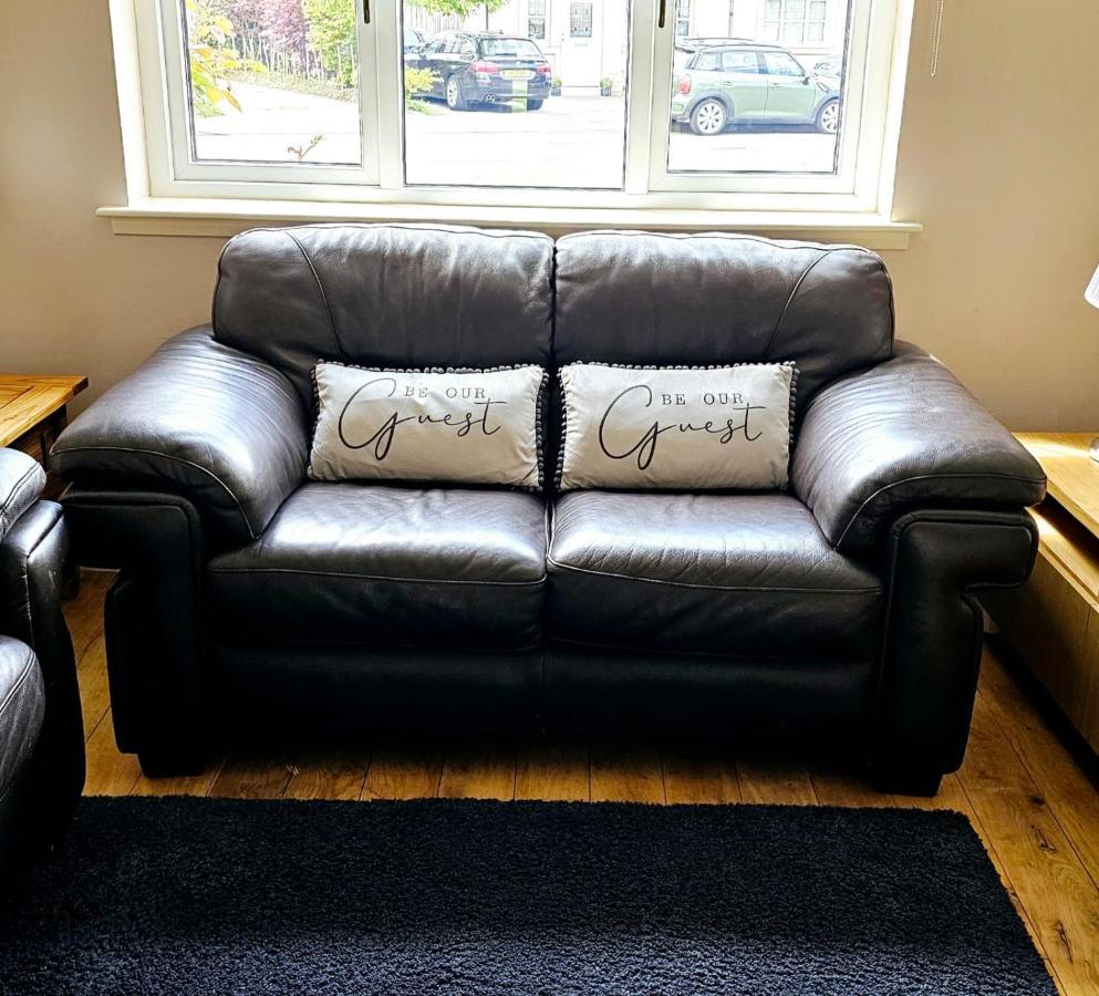 Дом отдыха 26 Woodgrove Drive *